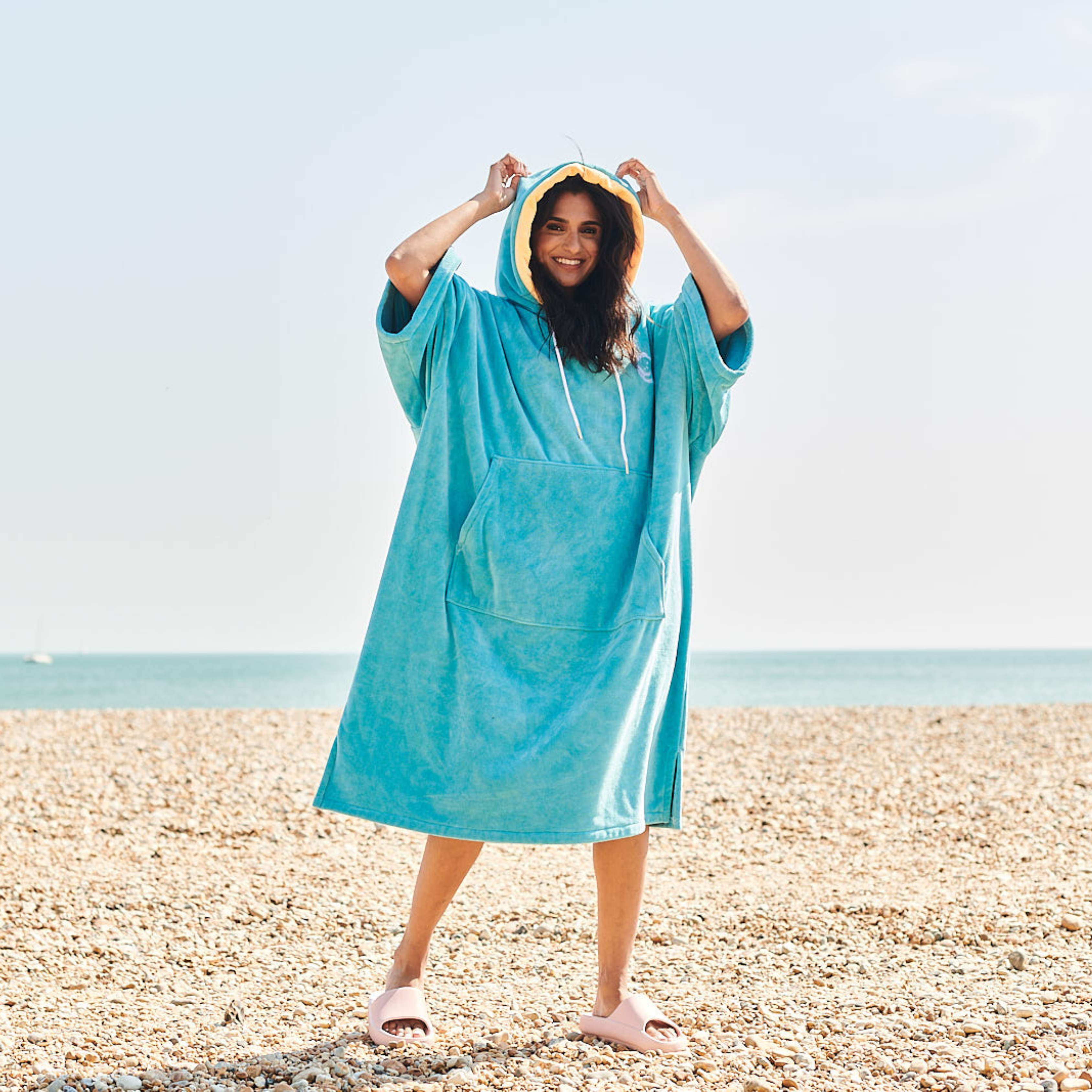 UNDRESSED HANDY OVER PONCHO